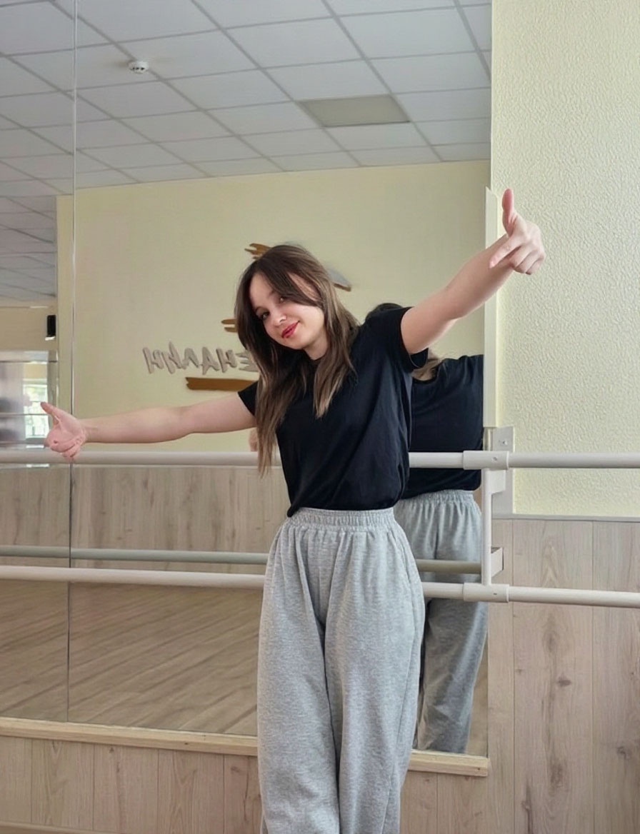 Дяченко Полина, тренер клуба «Адреналин»